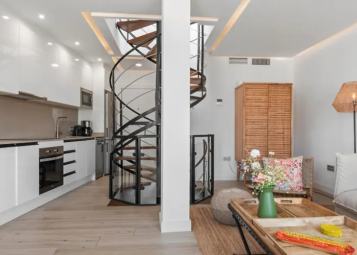 Apartment Terrace In By Costarentals - Ref M46 Estepona